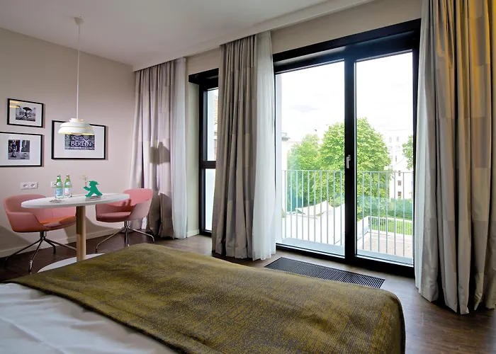 Numa Nook Apartahotel 4*