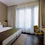 Numa Nook Aparthotel