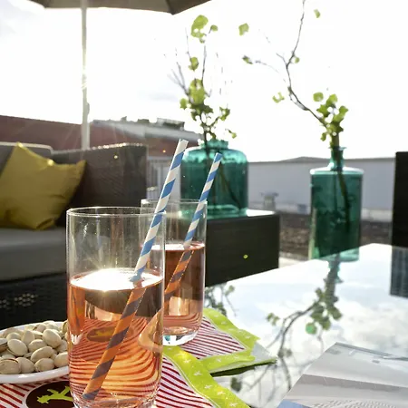 Numa Nook Aparthotel 4*